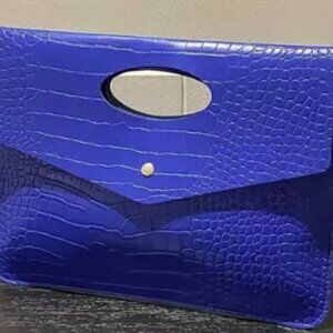 Stylish Envelope Clutch Bag with Crocodile Pattern